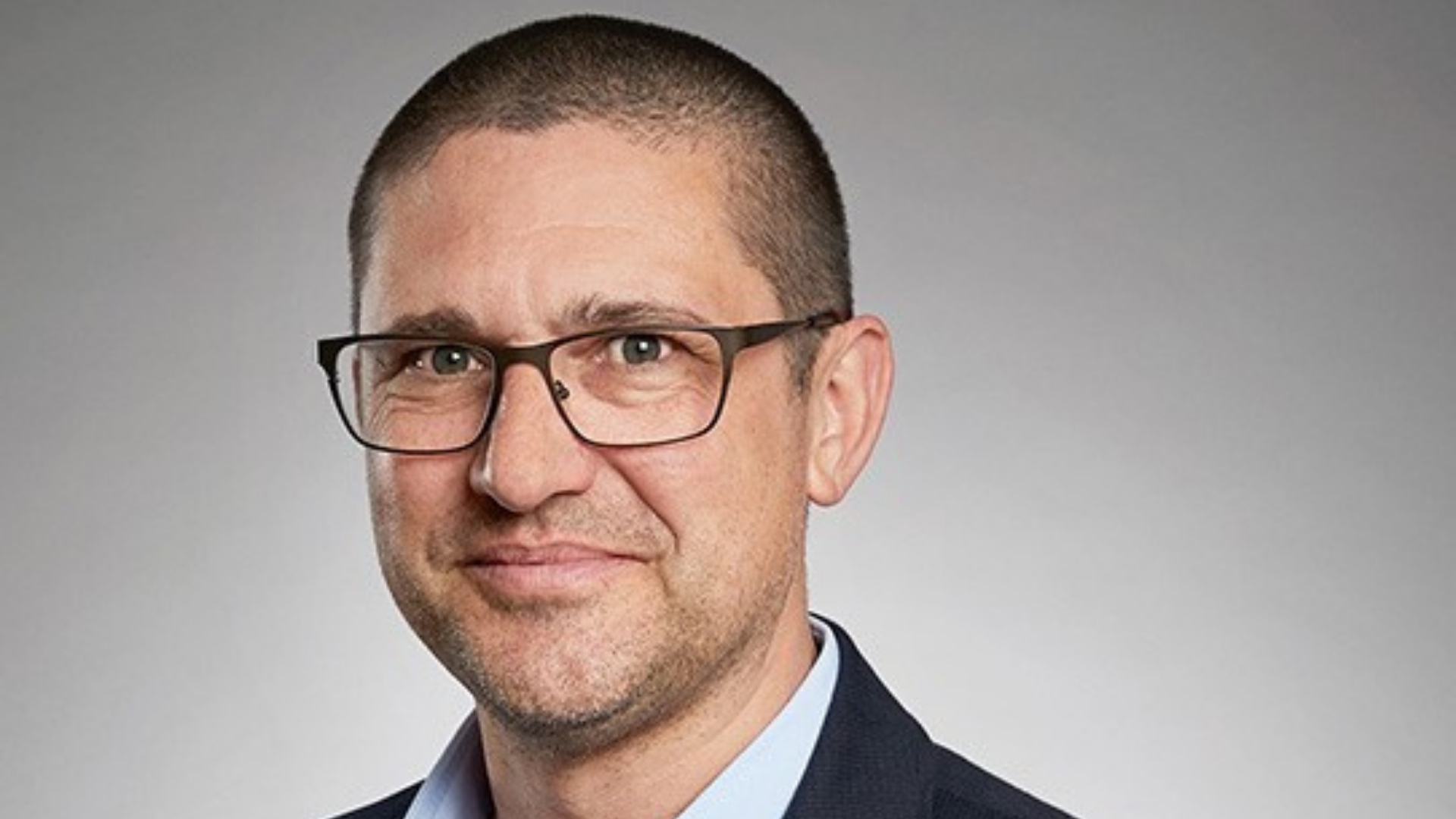 Leda förändring när det gäller som mest – En intervju med Simon Frei, Managing Partner på FS Partners, om ledarskapets framtid inom Executive Interim Management i Schweiz